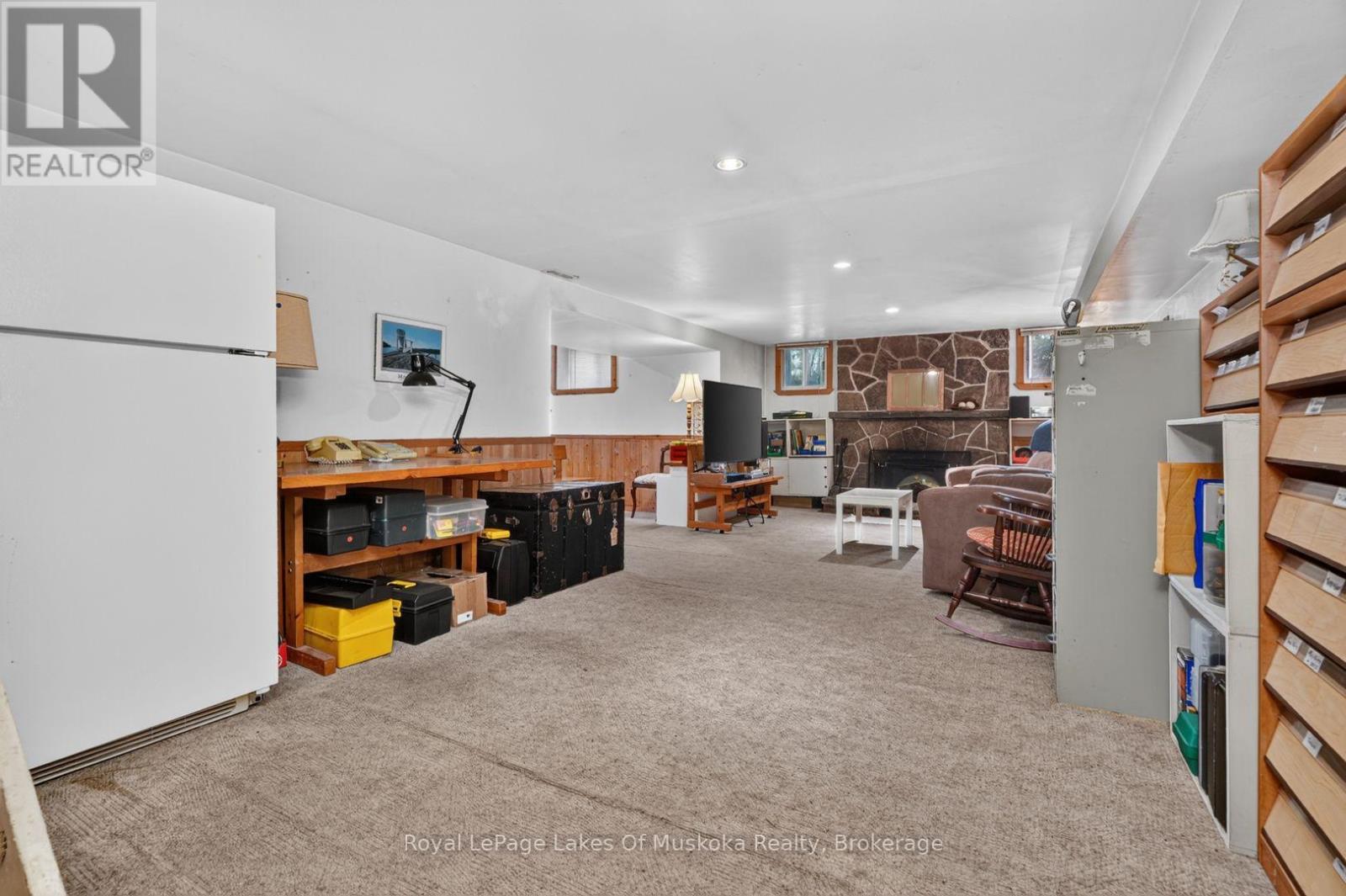 2 MOUNTVIEW AVENUE - 32