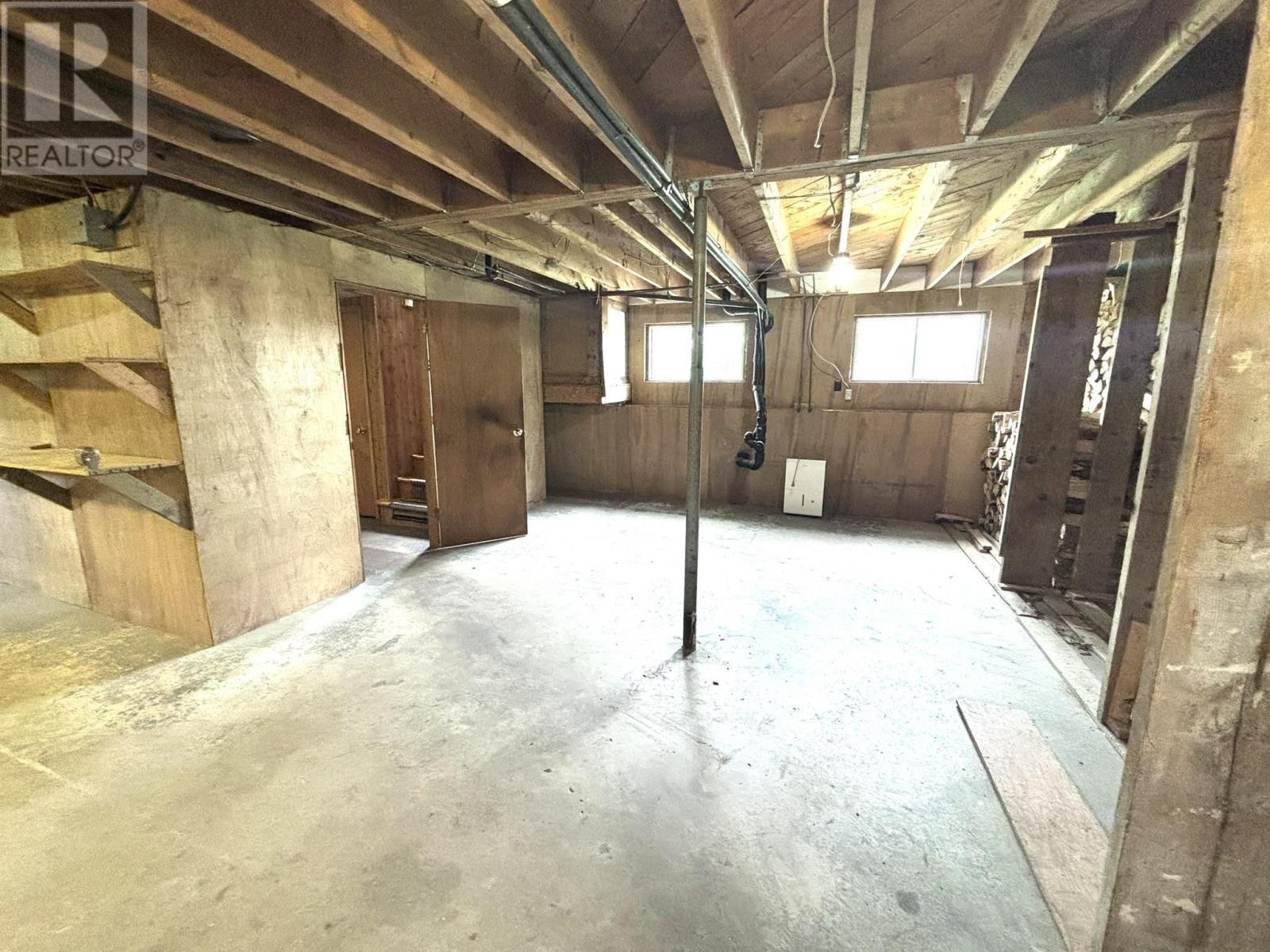 Property 27 of 37 of 436 West Street