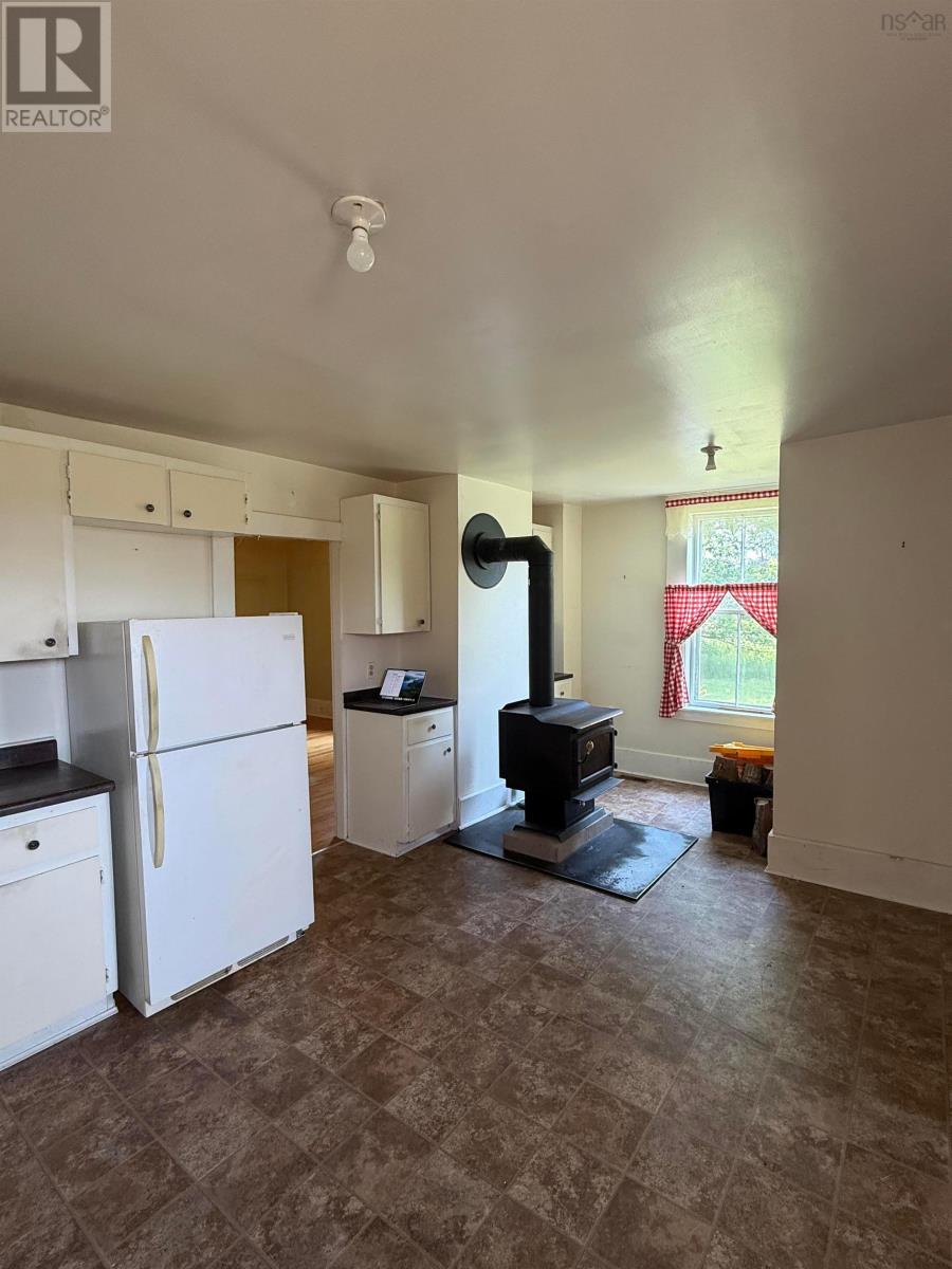 Property 20 of 40 of 2878 201 Highway