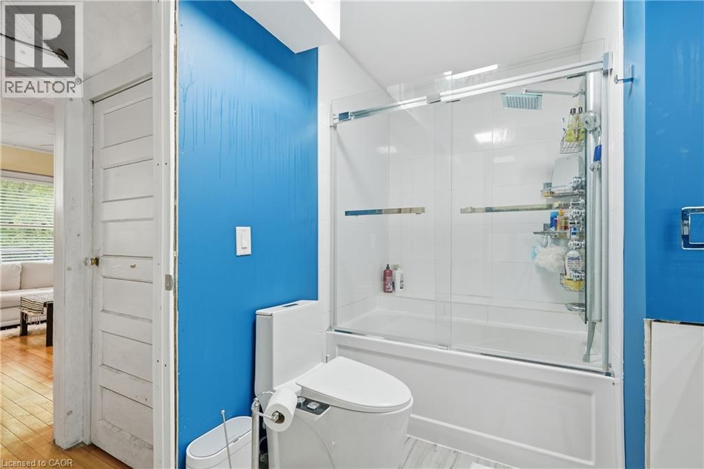633 POINT ABINO Road S - Image 23