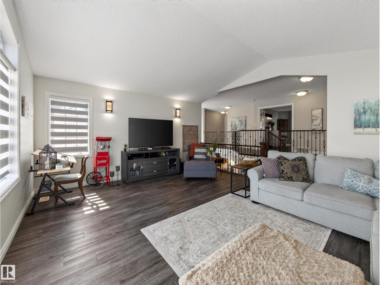 118 LAKELAND PT - Image 34