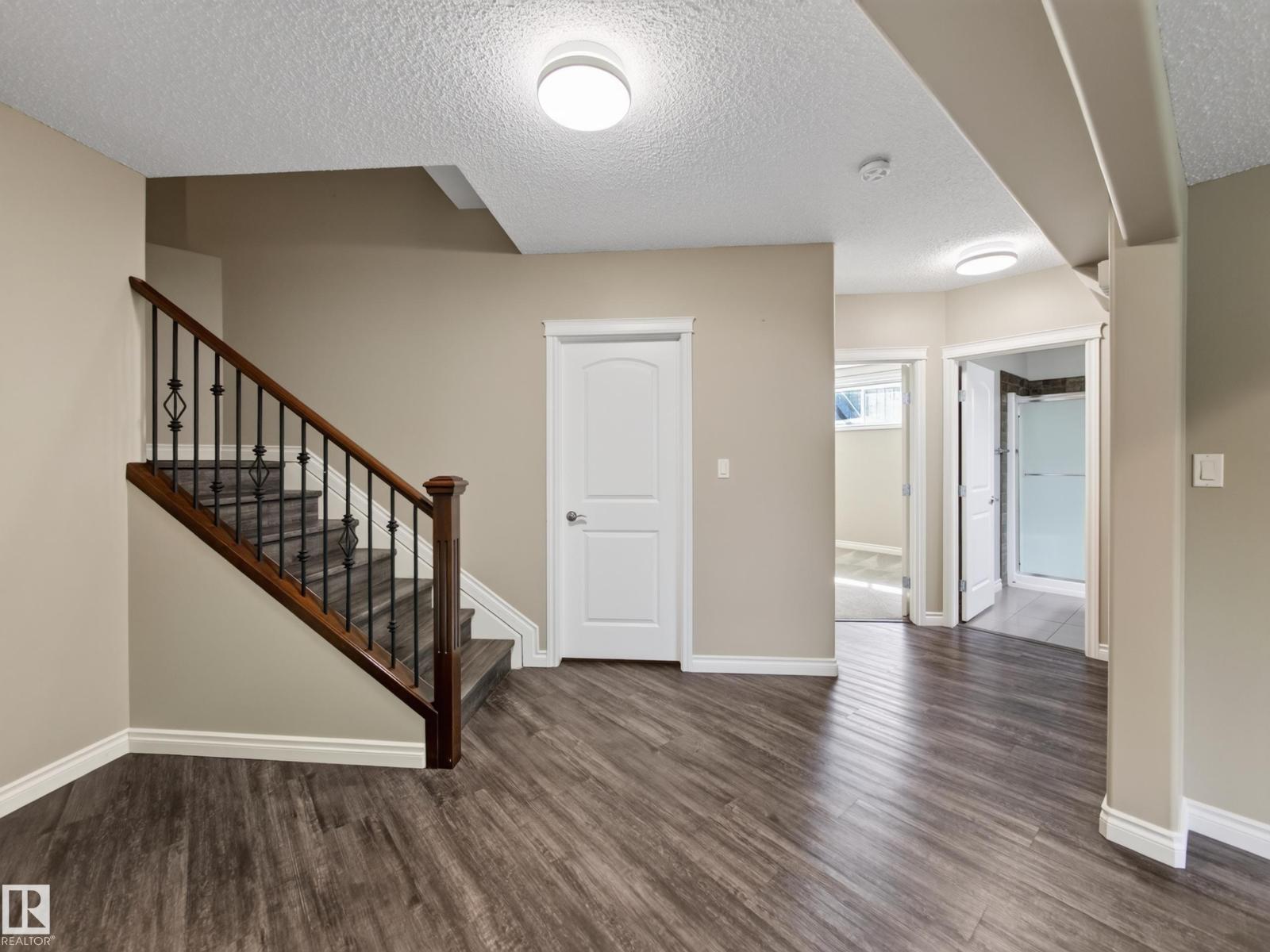 118 LAKELAND PT - Image 59