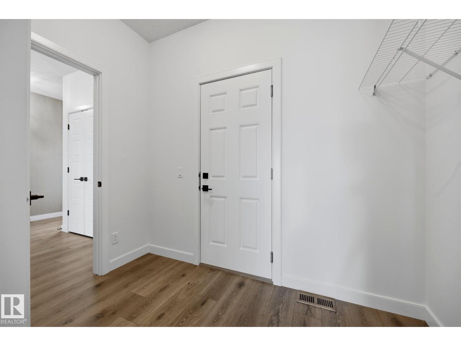 3234 CHERNOWSKI WY SW - 18
