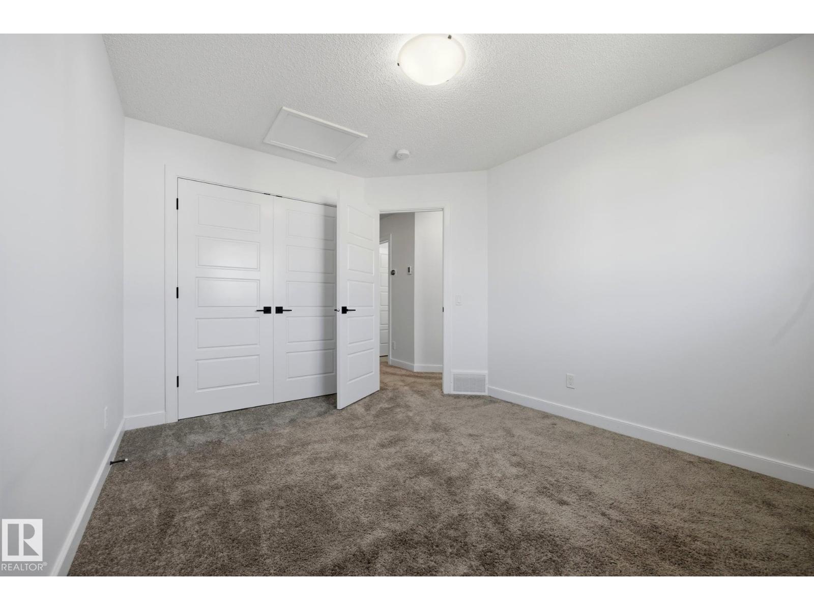 3234 CHERNOWSKI WY SW - 33