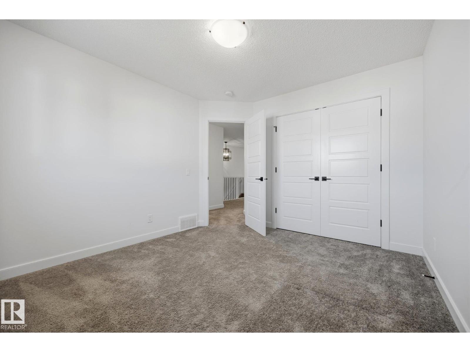 3234 CHERNOWSKI WY SW - 35