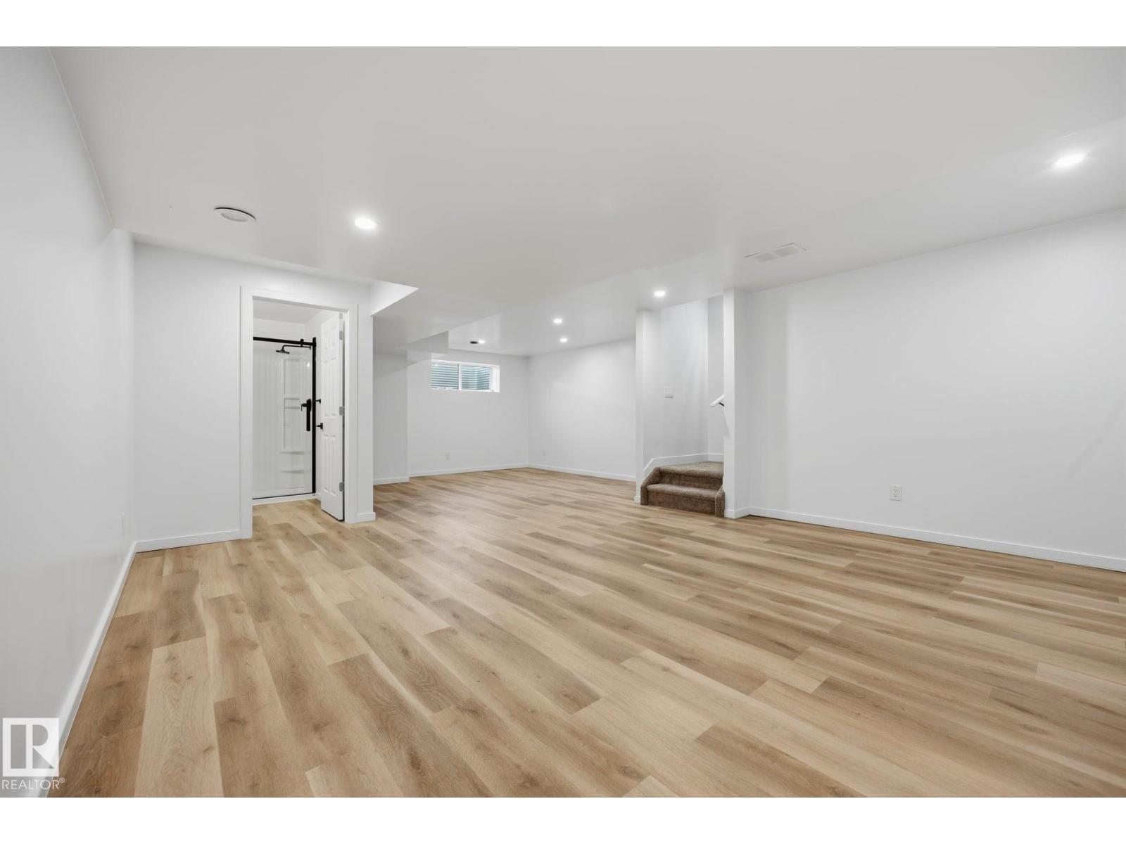 3234 CHERNOWSKI WY SW - 44
