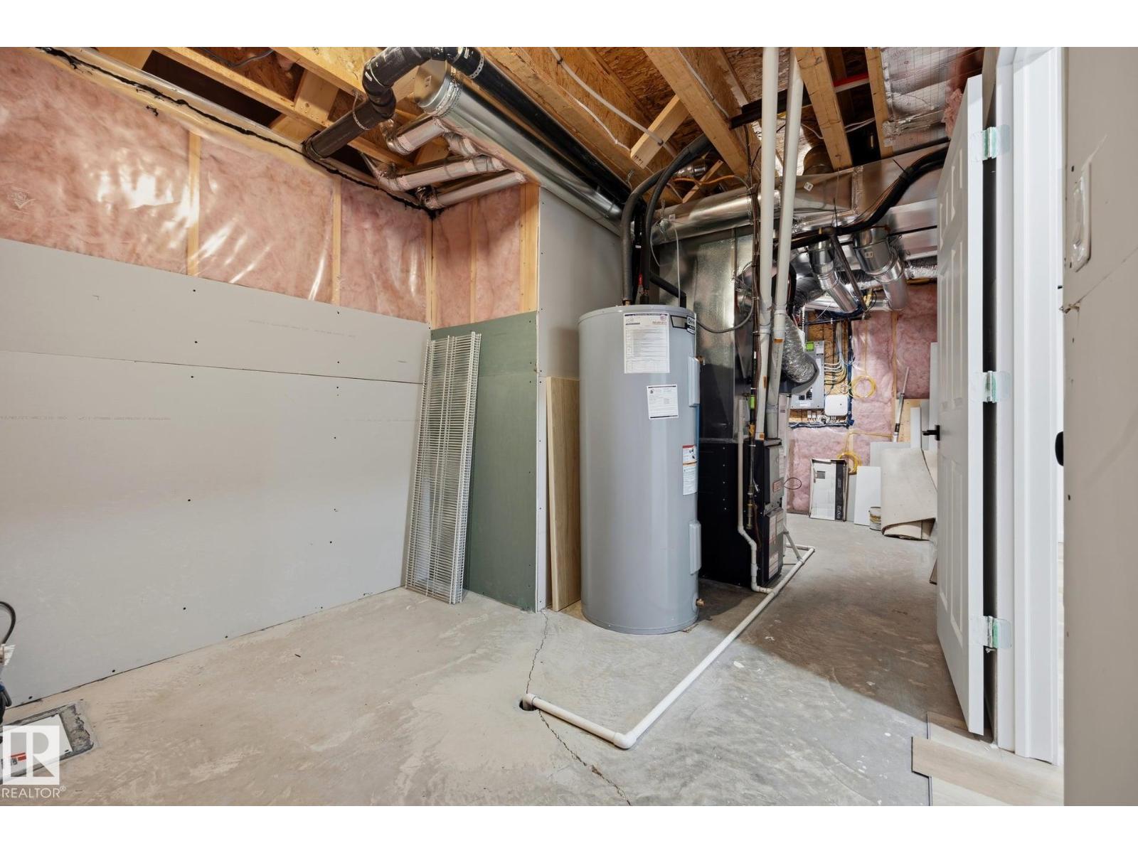 3234 CHERNOWSKI WY SW - 46