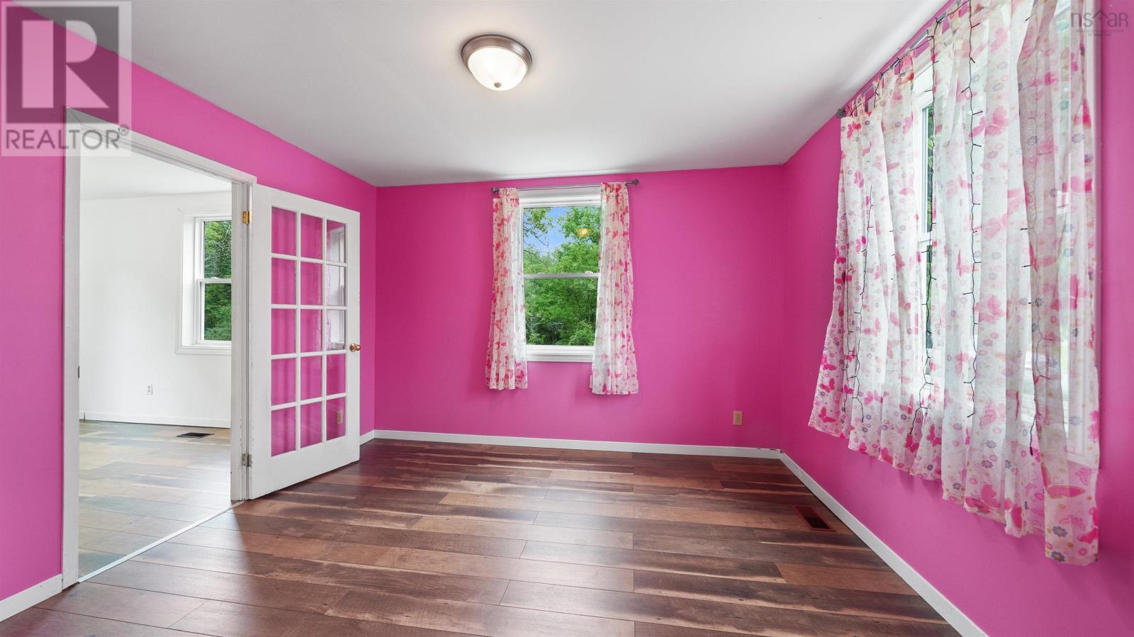 1909 Campbells Road - 5