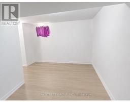 Bsmt - 314 Palmer Avenue, Richmond Hill, ON L4C1P3 Photo 6