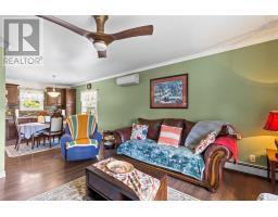 10-12 Glebe Road thumbnail 6