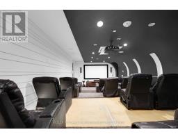811 - 9471 Yonge Street N, Richmond Hill, ON L4C0Z5 Photo 9
