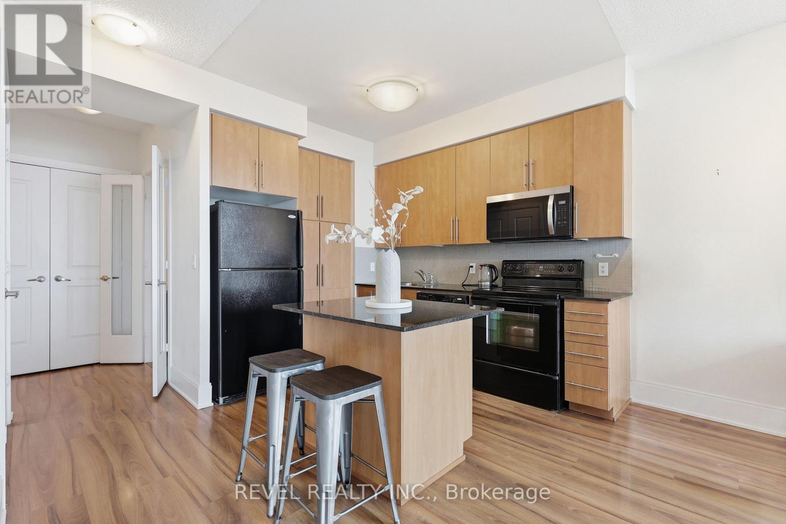 #3101 330 BURNHAMTHORPE ROAD W - 2