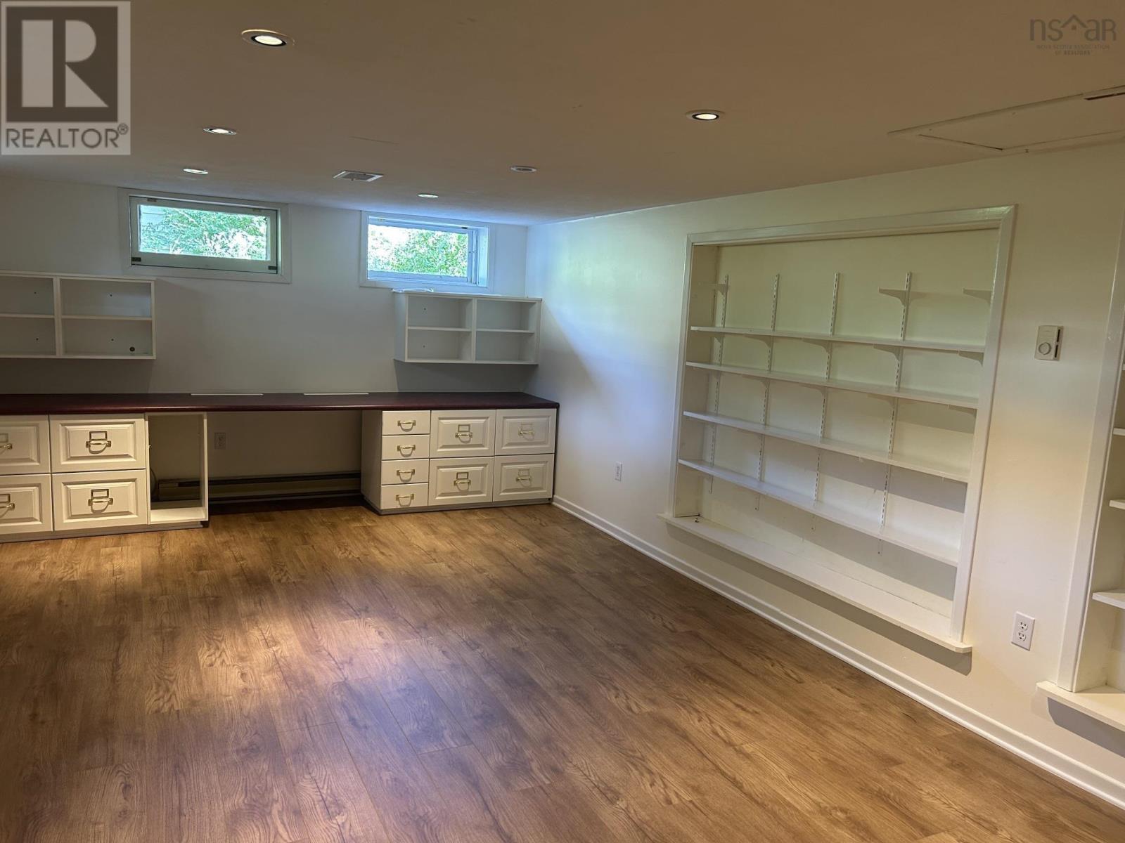 176 Green Street - 31