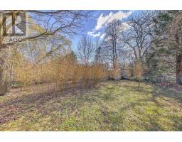 63 Hopperton Drive, Toronto, ON M2L2S7 Photo 22