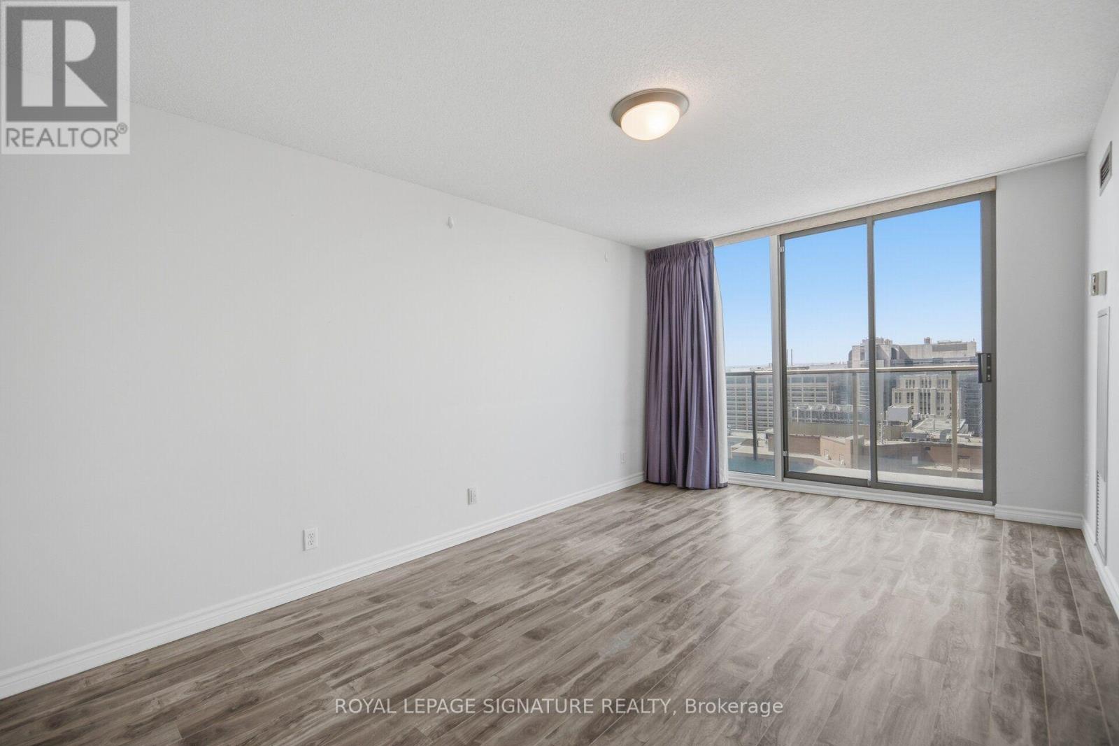 #3603 750 BAY STREET - 15