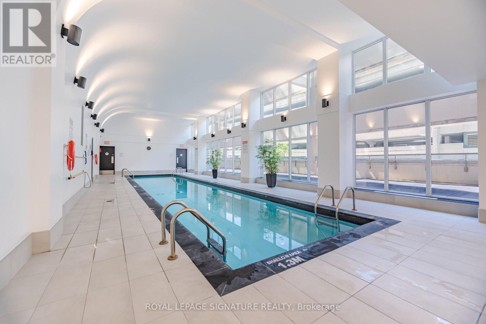 #3603 750 BAY STREET - Image 32