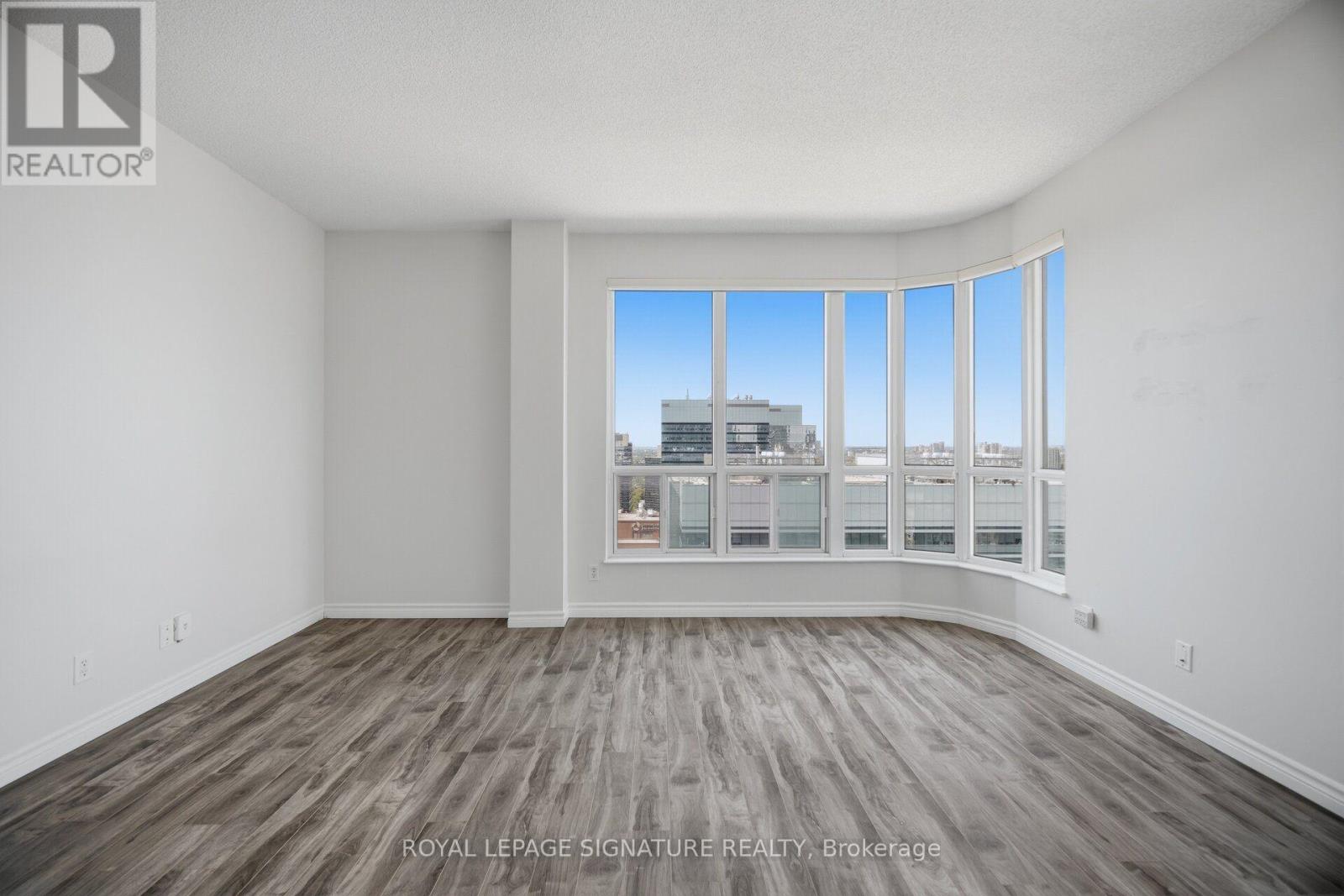 #3603 750 BAY STREET - 7