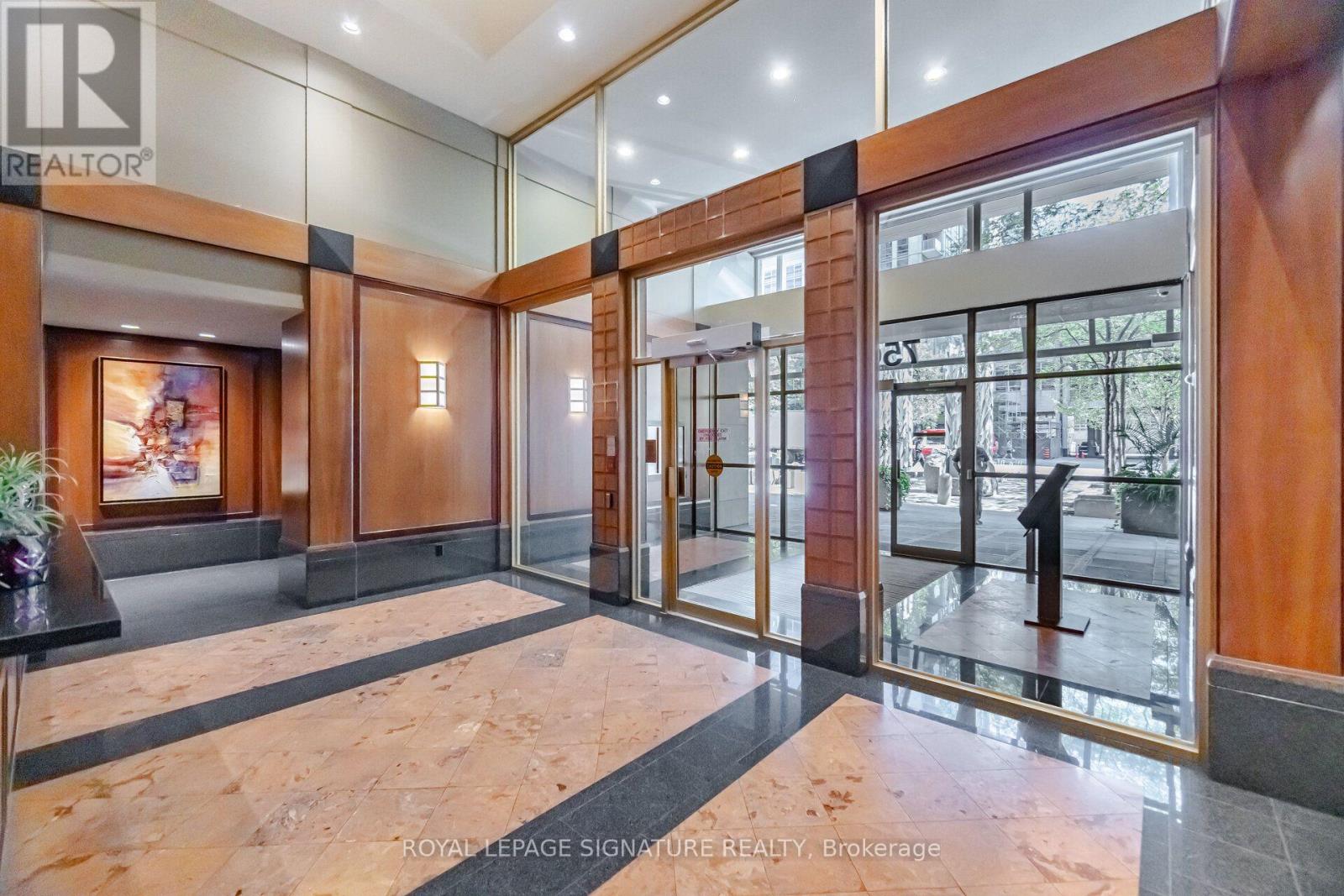 #3603 750 BAY STREET - 5