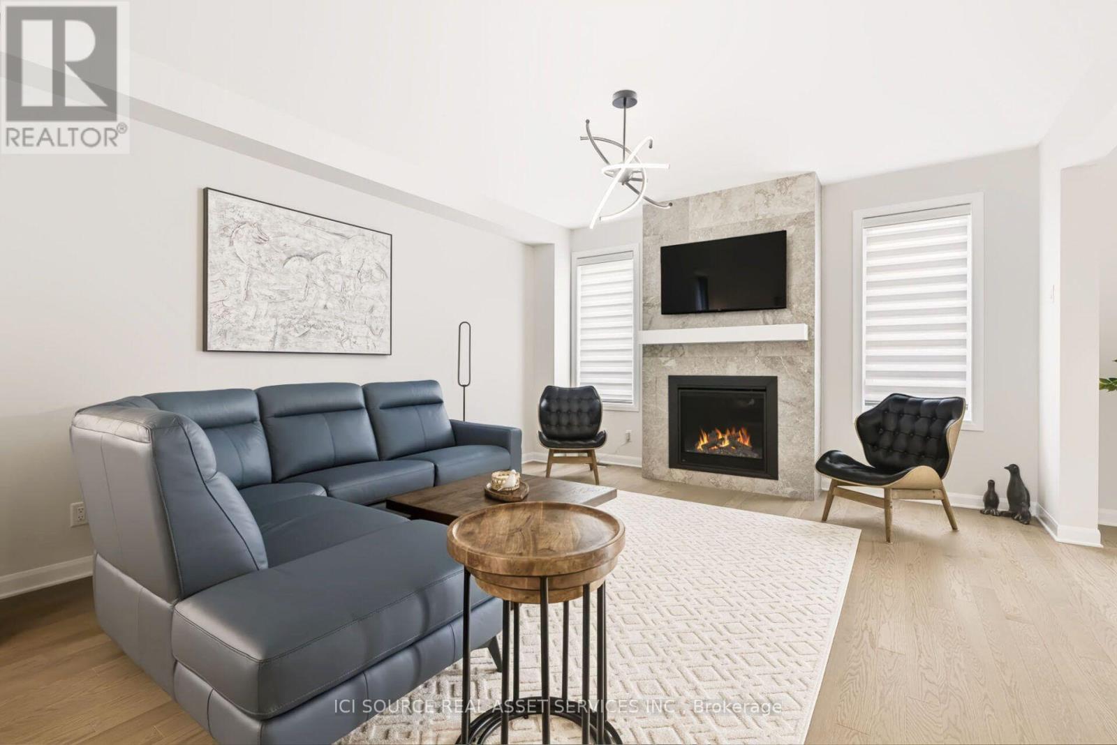2032 WANDERER AVENUE - Image 8