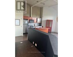 201 - 1001 Roselawn Avenue, Toronto, ON M6B4M4 Photo 13