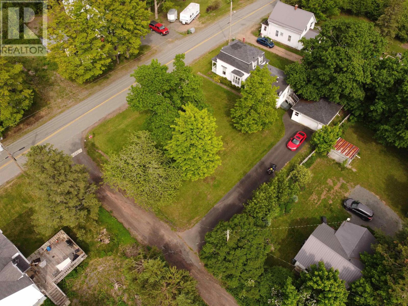 Property 34 of 39 of 1865 Station Road