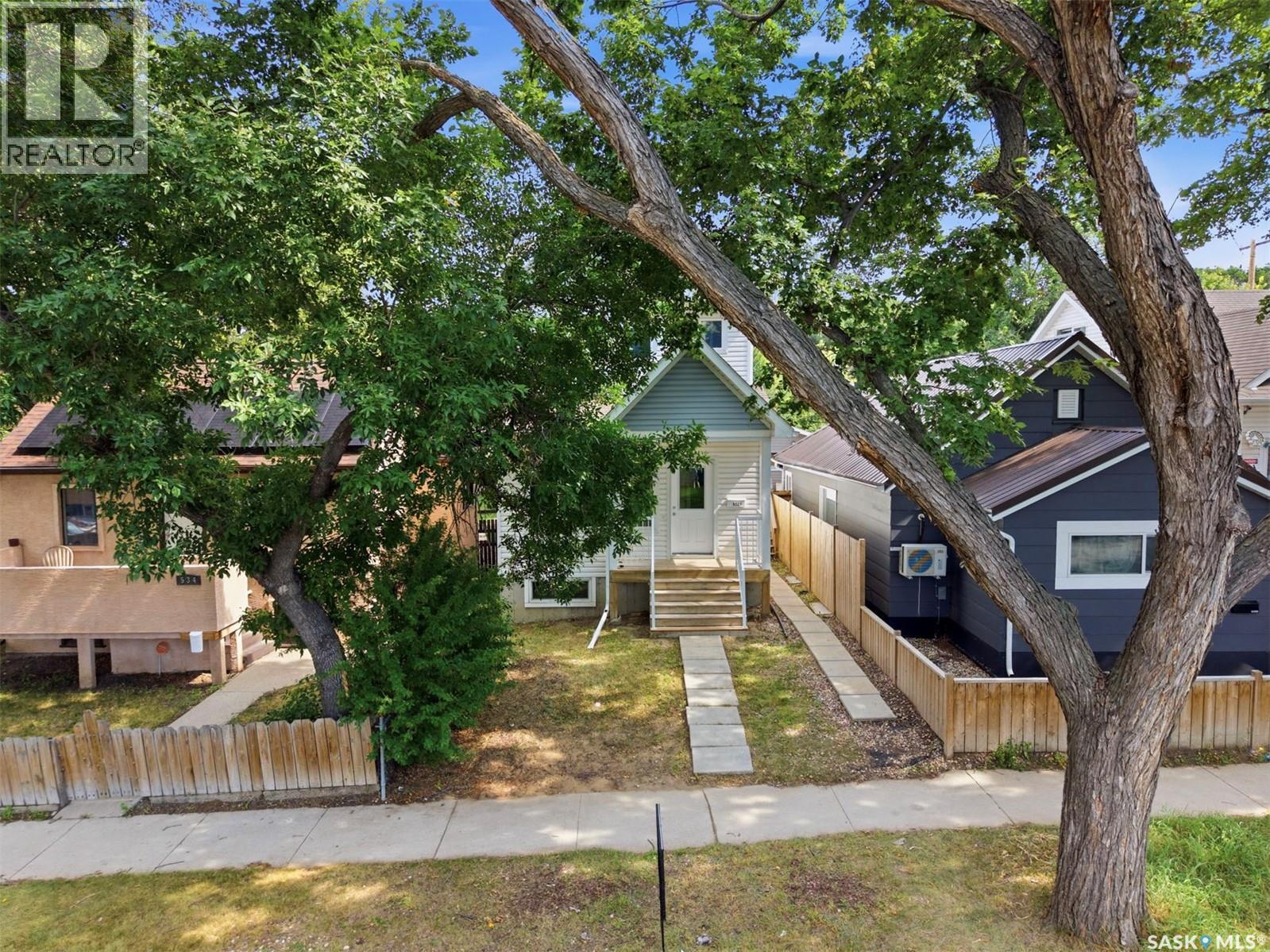 532 J AVENUE N - Image 42