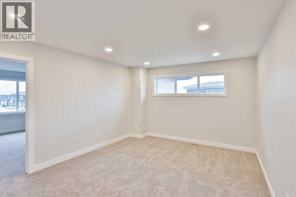 877 Devonia Circle W - 13