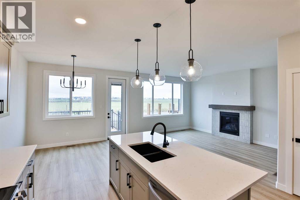 877 Devonia Circle W - 8