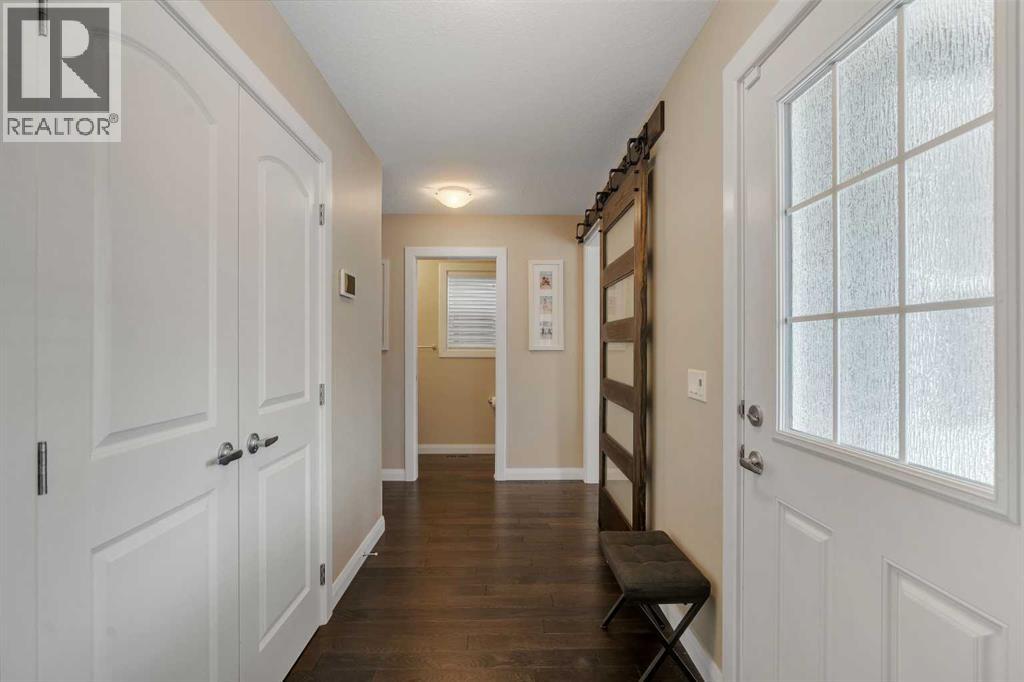 18 Evanscrest Rise NW - 2