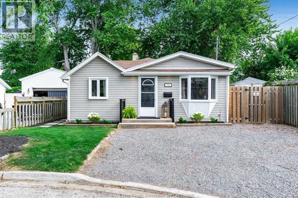 316 Erieview DRIVE - 1