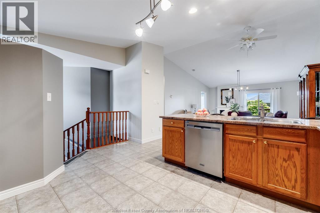 88 Theresa TRAIL - Image 6