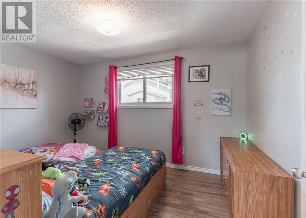 162 Lapointe Street - 11