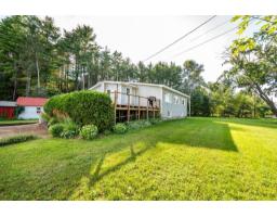 195 Ch. Wesley, Clarendon, QC J0X2Y0 Photo 40