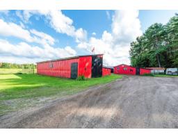 195 Ch. Wesley, Clarendon, QC J0X2Y0 Photo 49