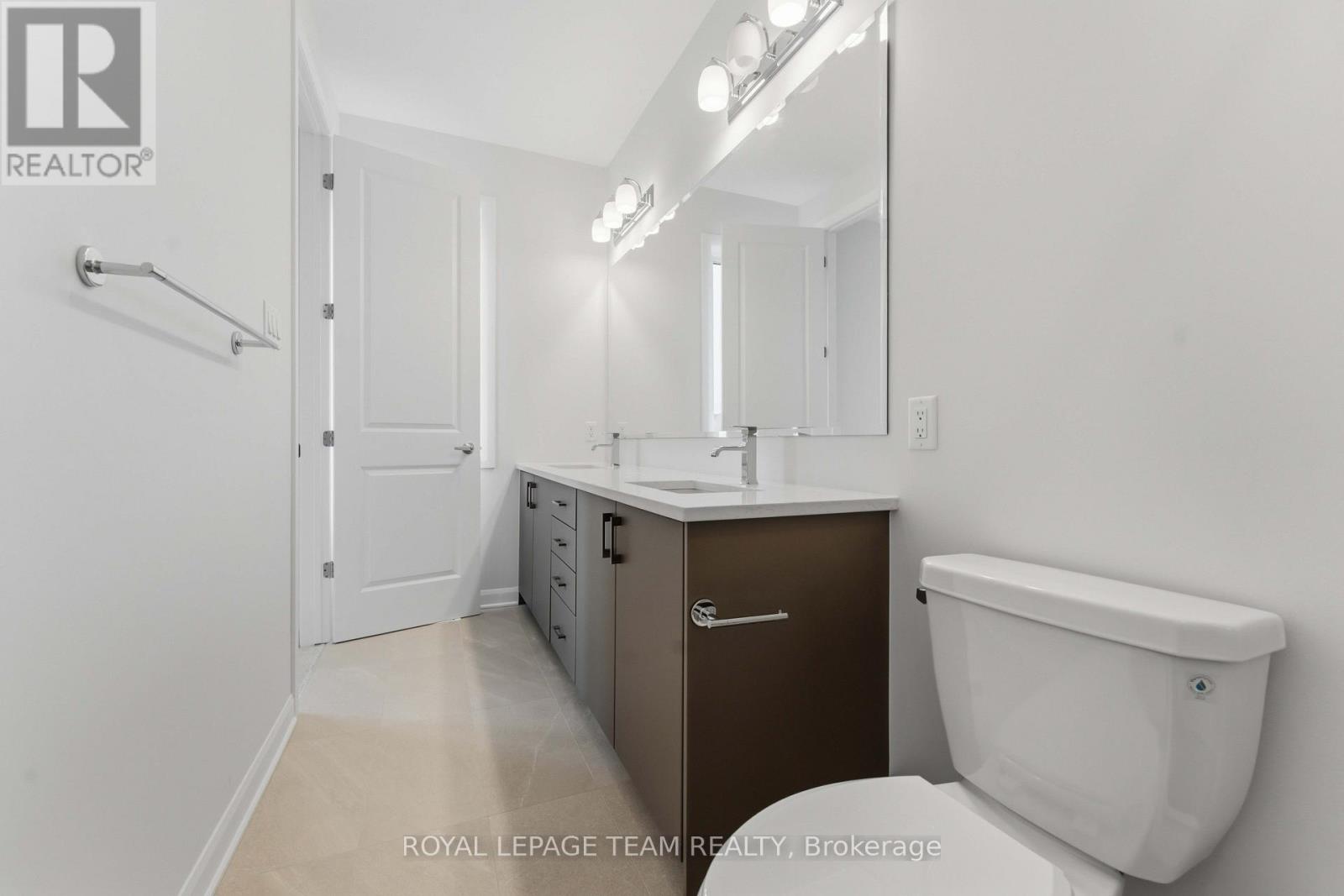920 LOCOMOTION LANE - Image 28