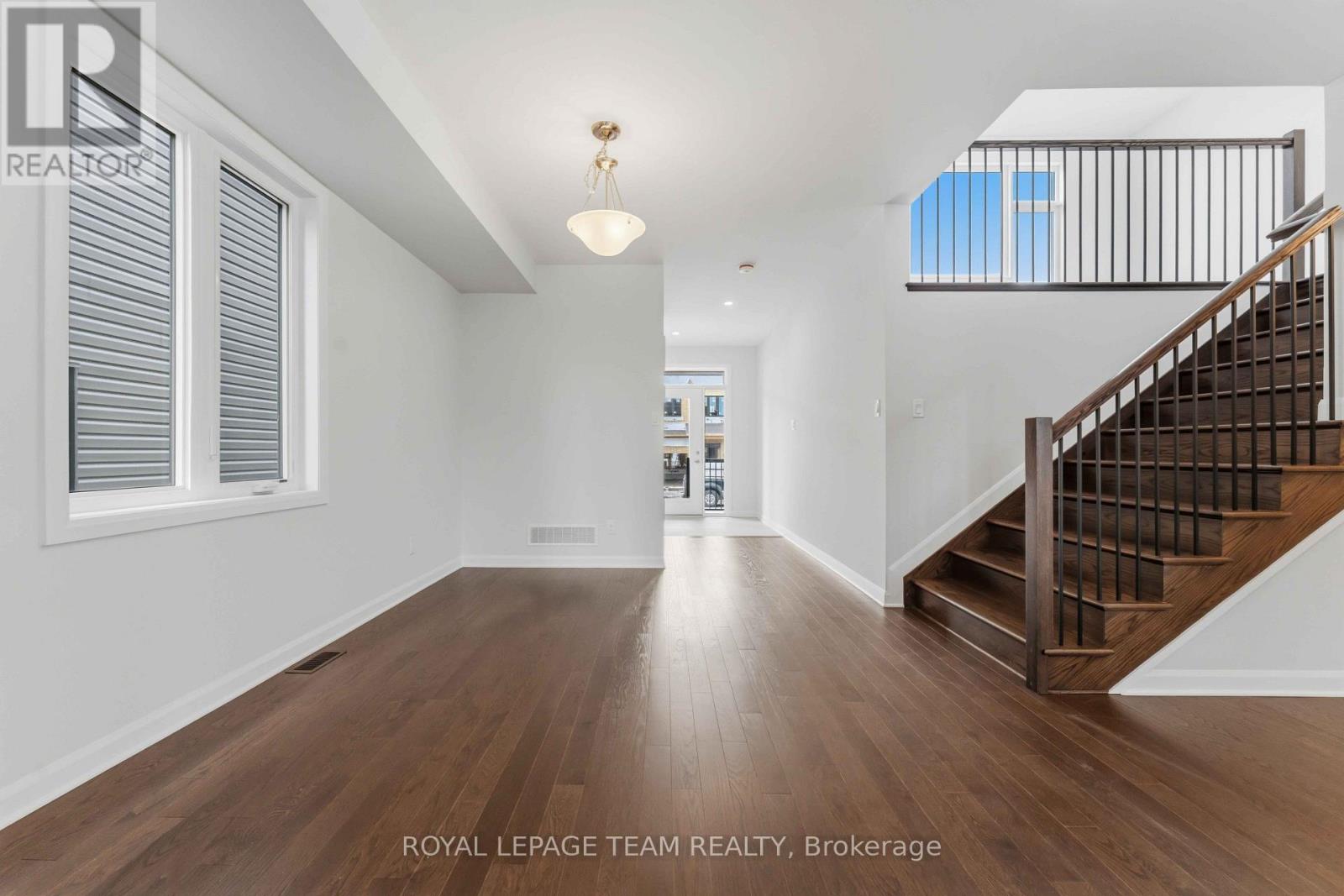 920 LOCOMOTION LANE - 8