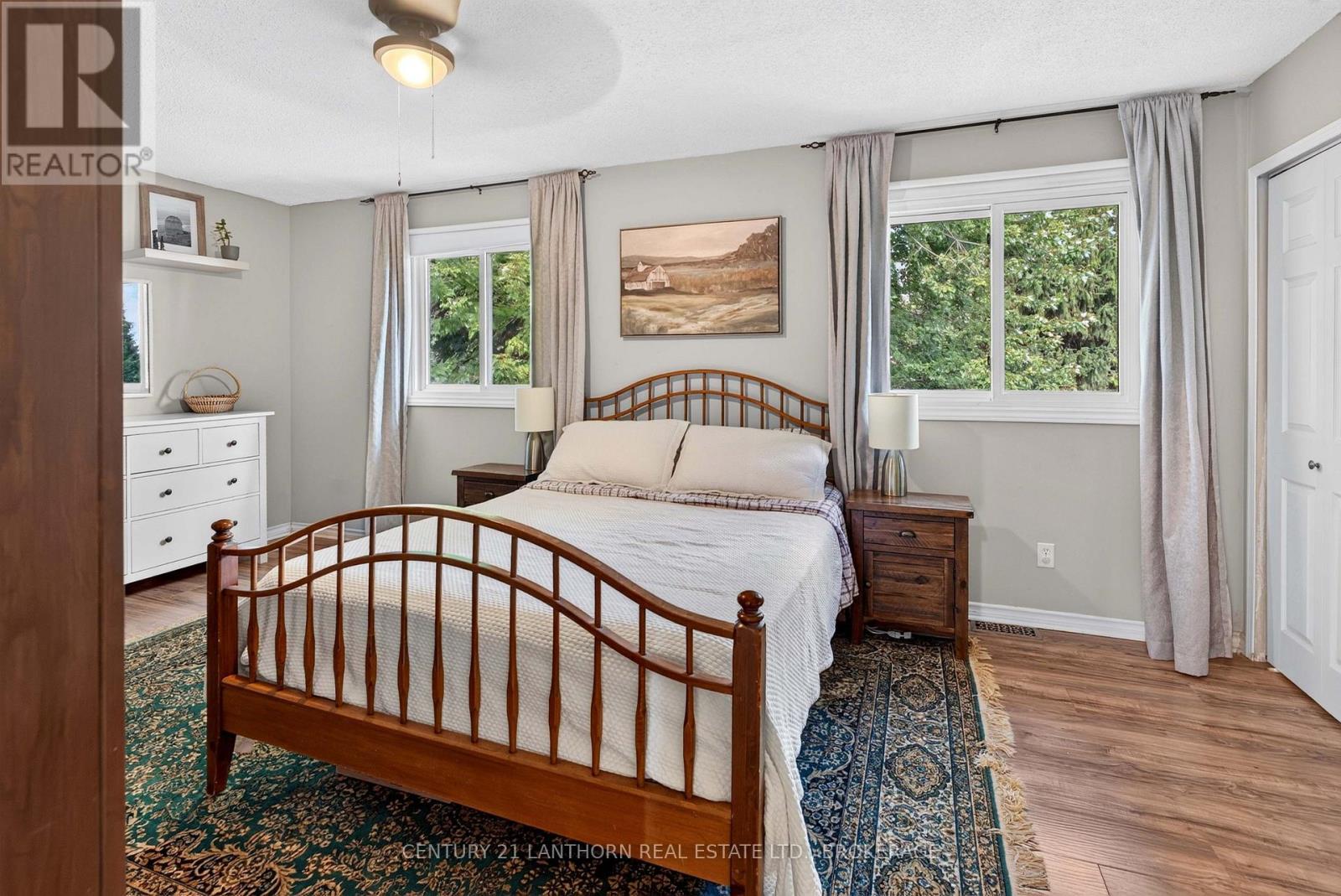 1006 DILLINGHAM STREET - Image 33
