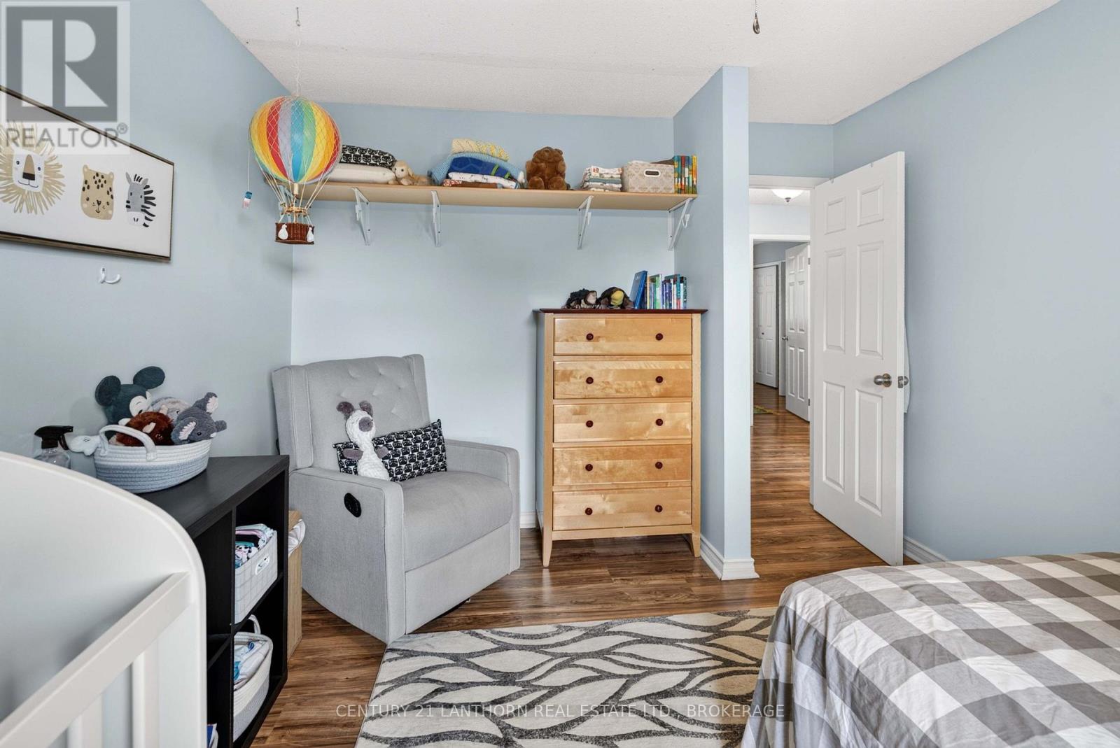 1006 DILLINGHAM STREET - Image 38