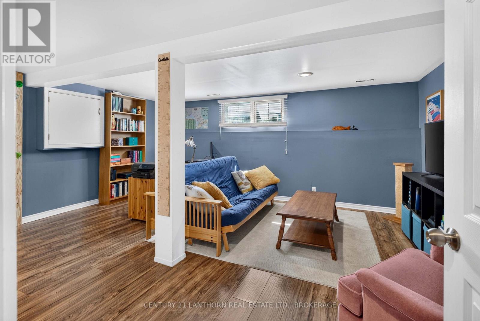 1006 DILLINGHAM STREET - Image 45