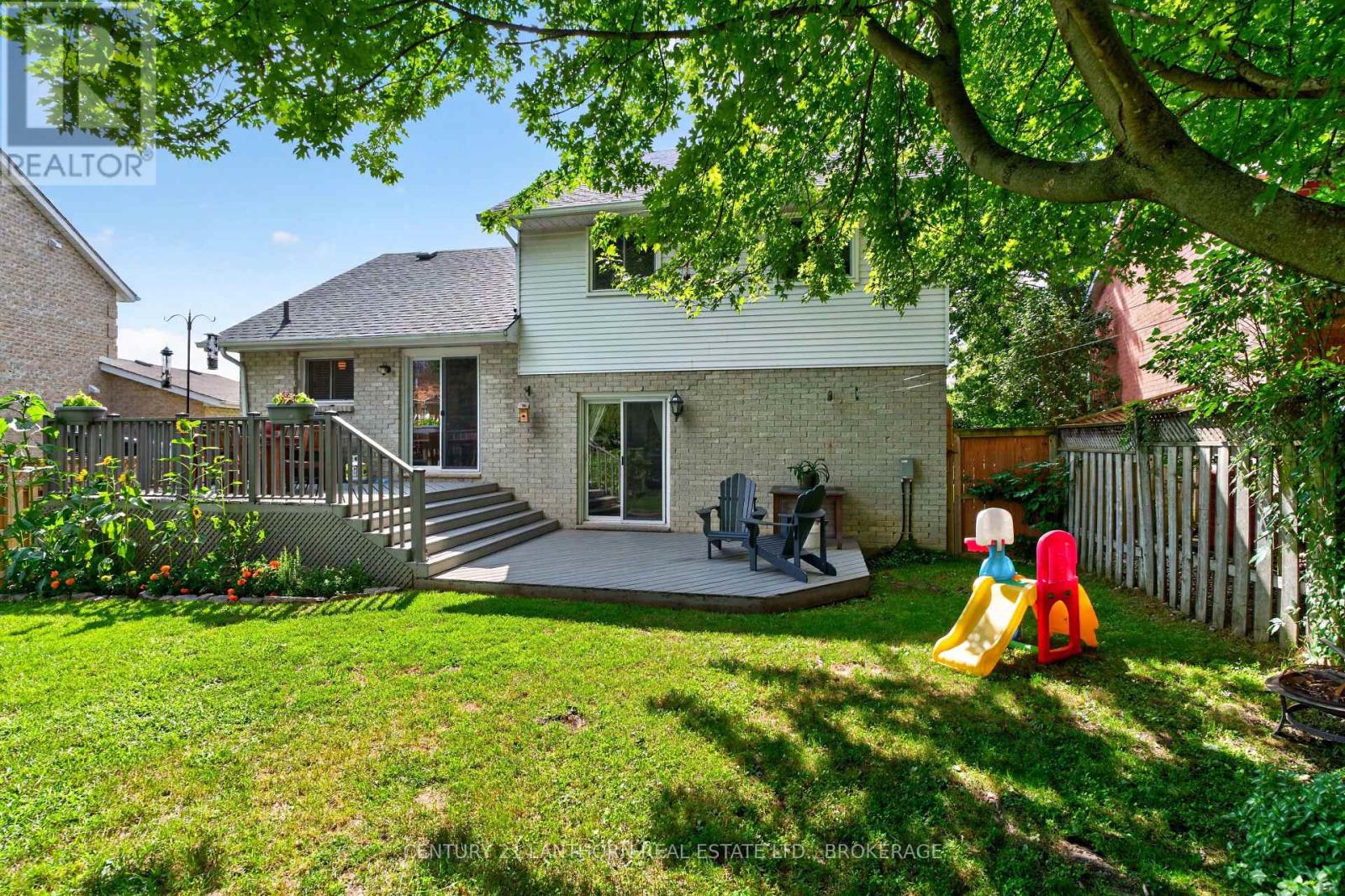 1006 DILLINGHAM STREET - Image 7