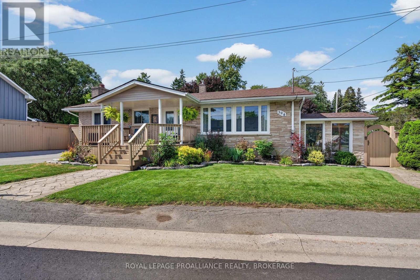 394 QUEEN STREET - 1