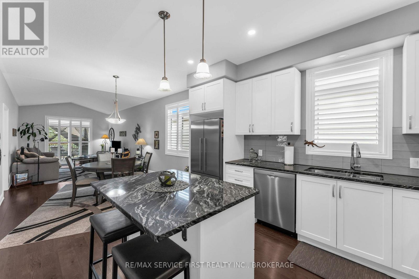 1604 JADE AVENUE - 11