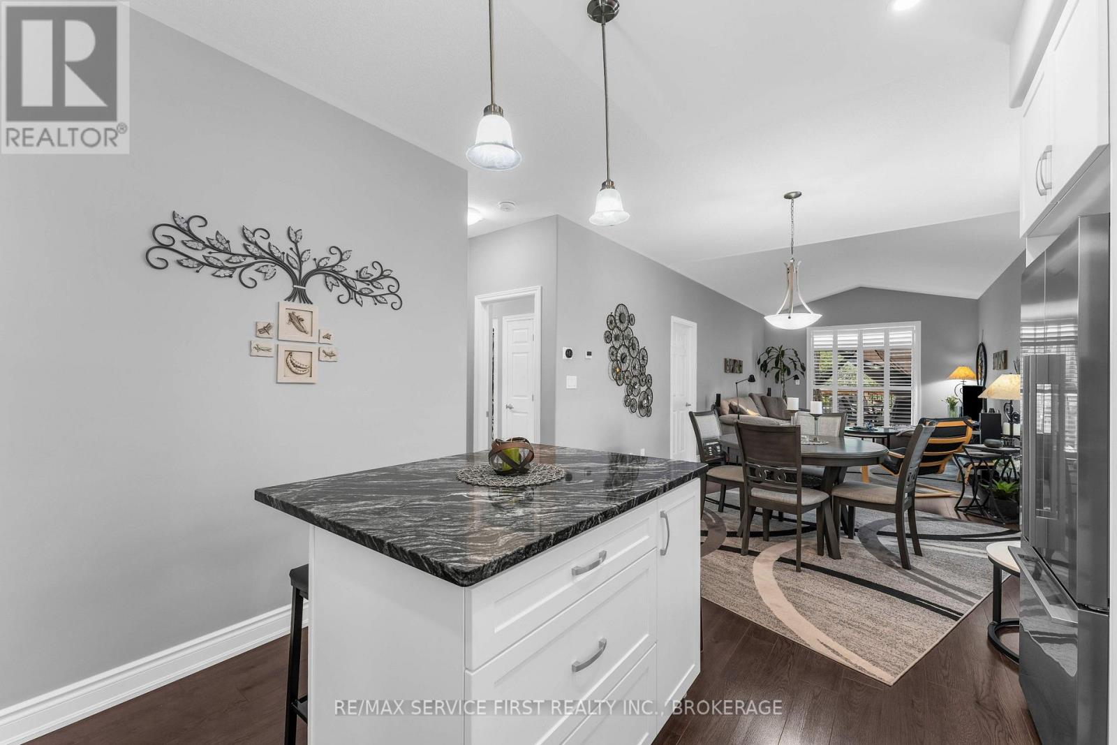 1604 JADE AVENUE - 12