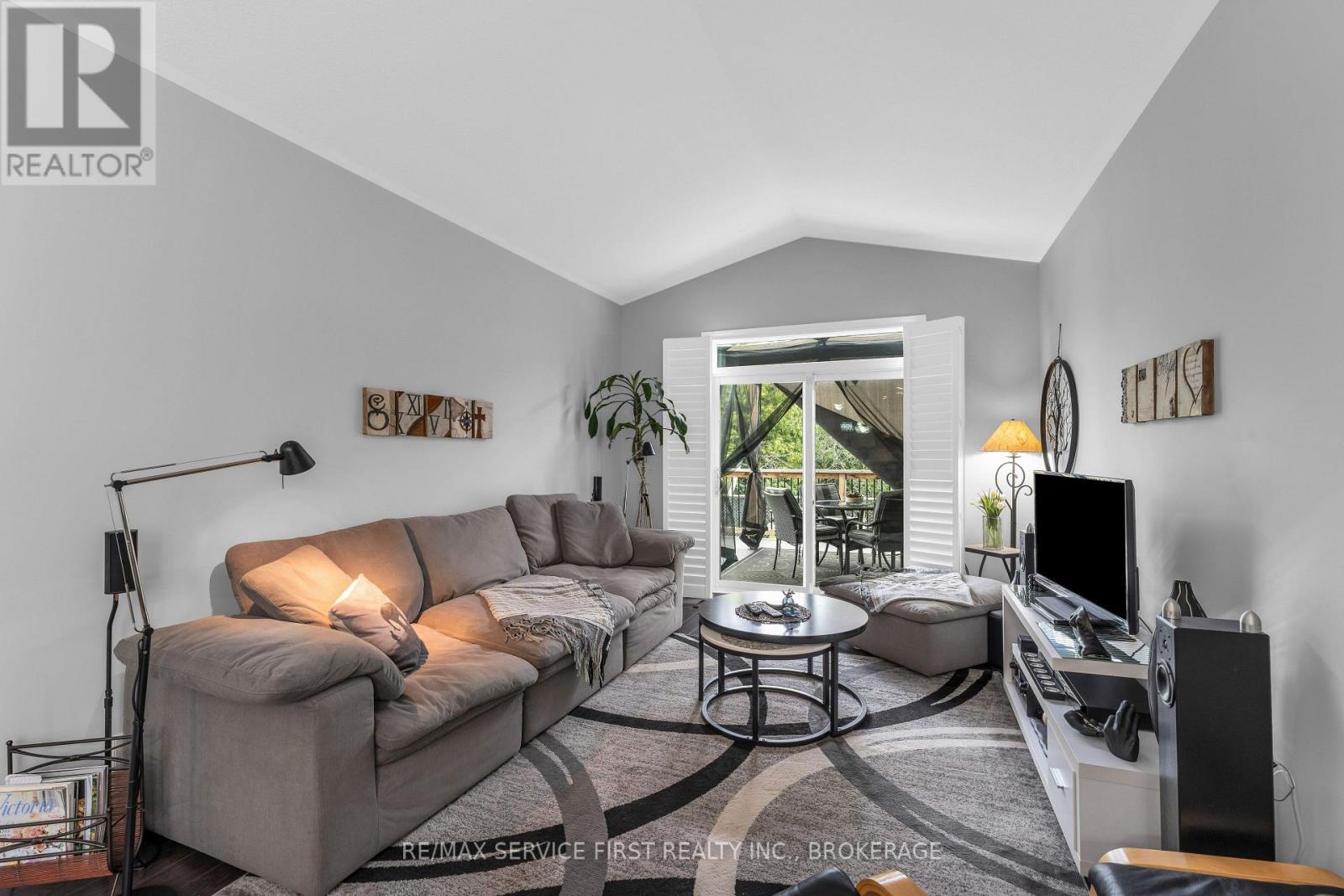 1604 JADE AVENUE - 17