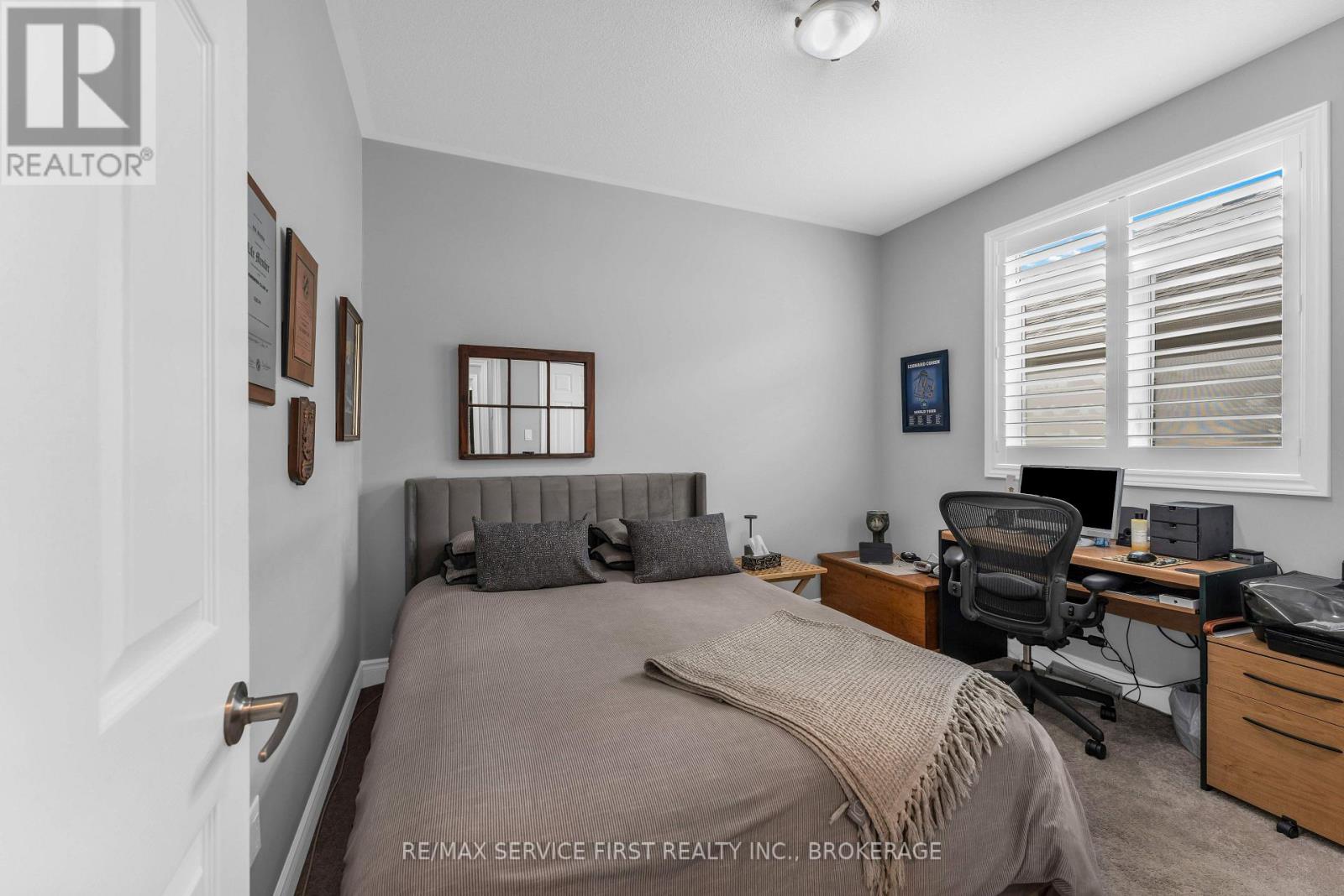 1604 JADE AVENUE - 23