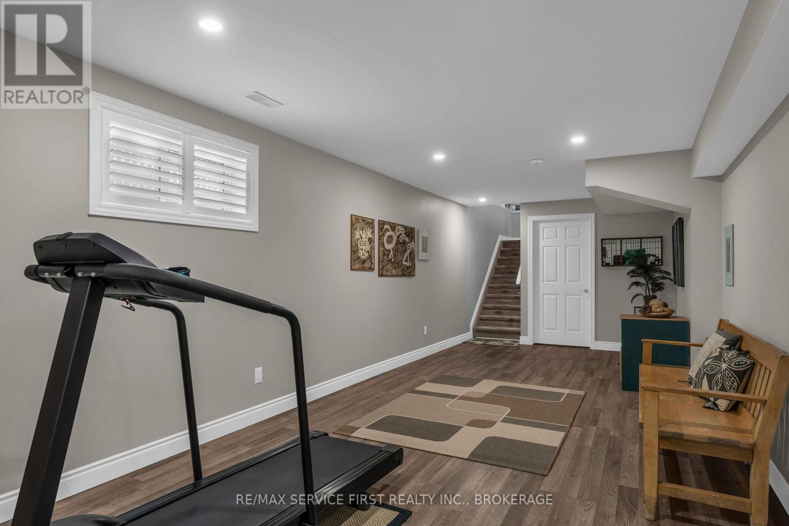 1604 JADE AVENUE - 26