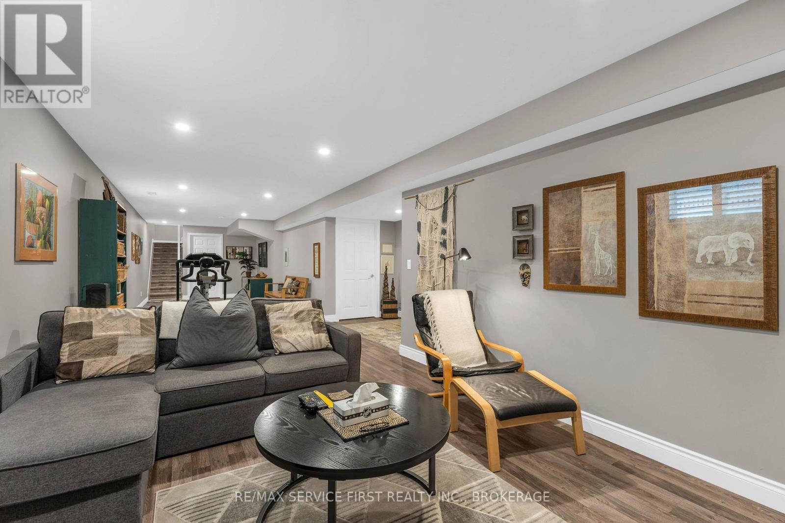 1604 JADE AVENUE - 29
