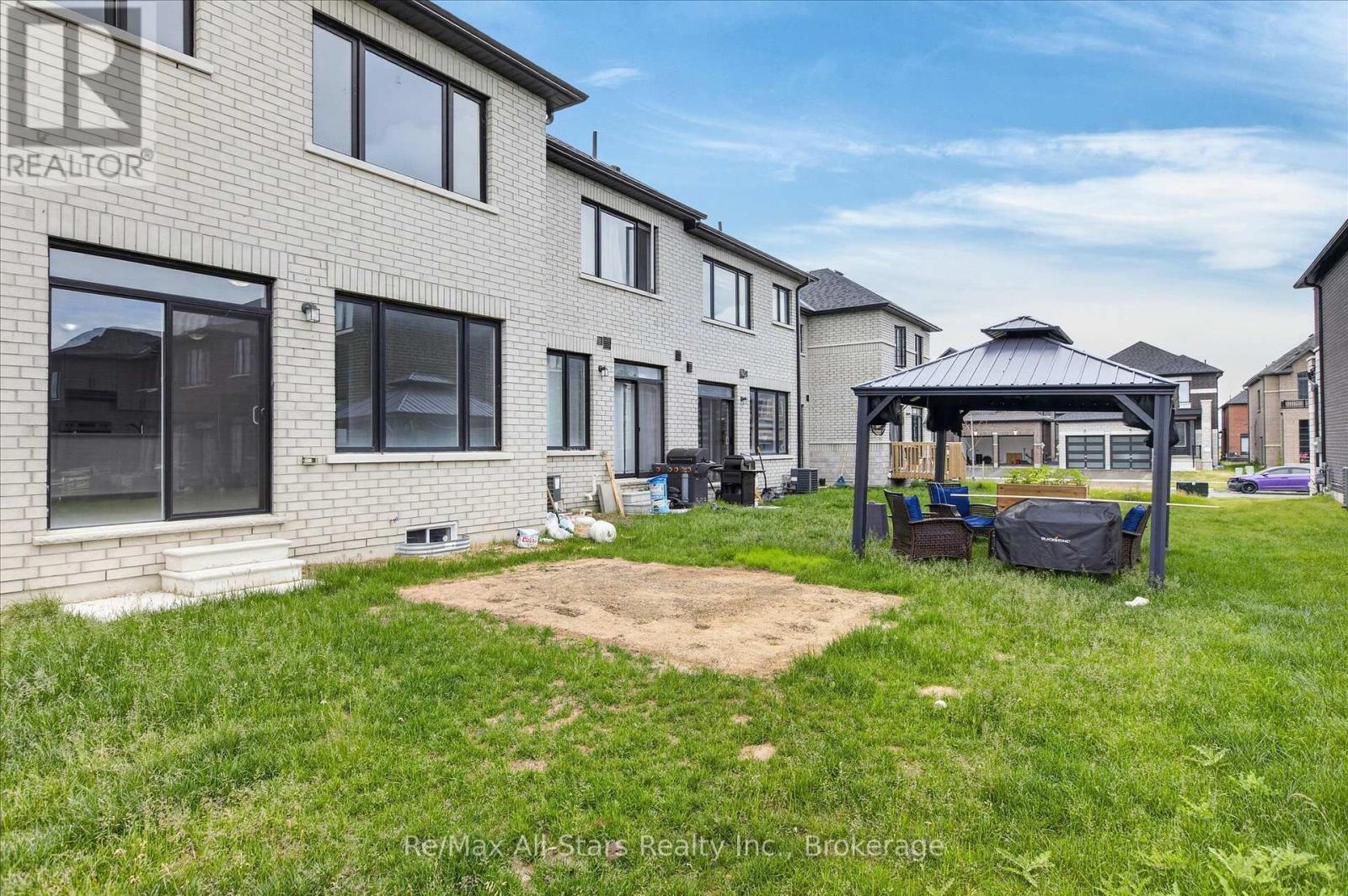 62 CORLEY STREET - Image 29