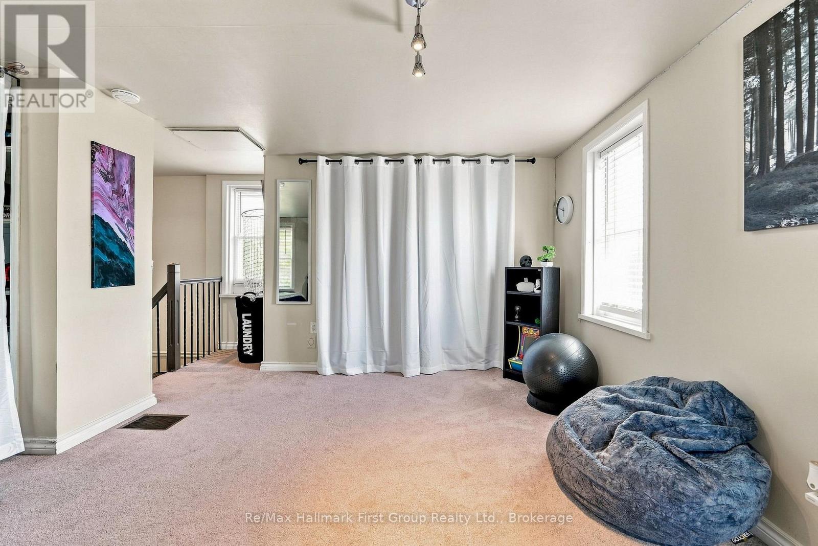 435 MINNIE AVENUE - Image 39