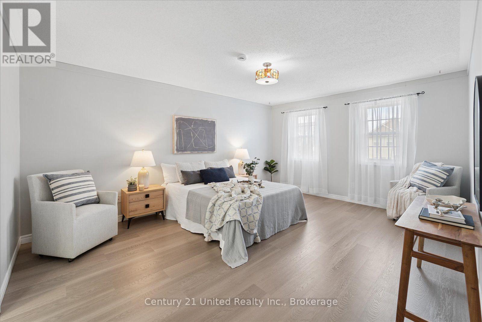 262 BOWEN DRIVE - 21